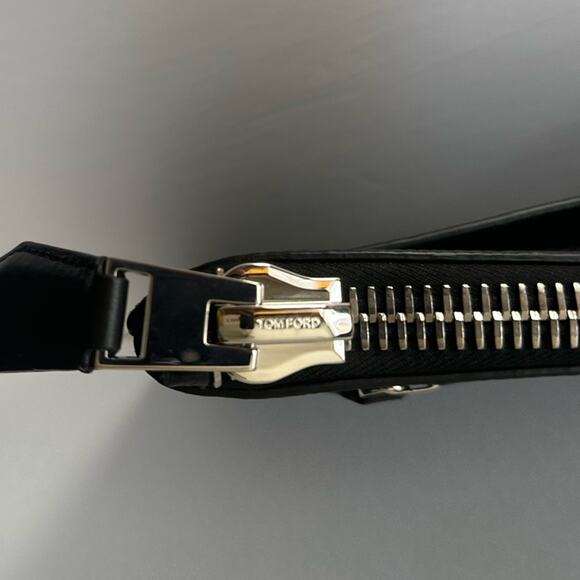 Tom Ford Buckley Zipper Portfolio Clutch Man Bag Pebbled Leather - Picture 5 of 16